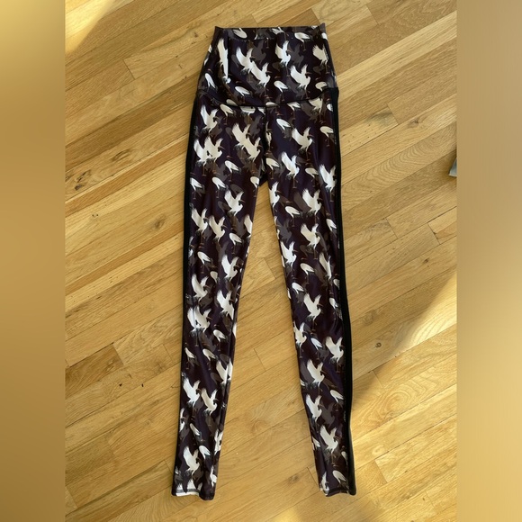 EMILY HSU Crane Leggings - Picture 2 of 3